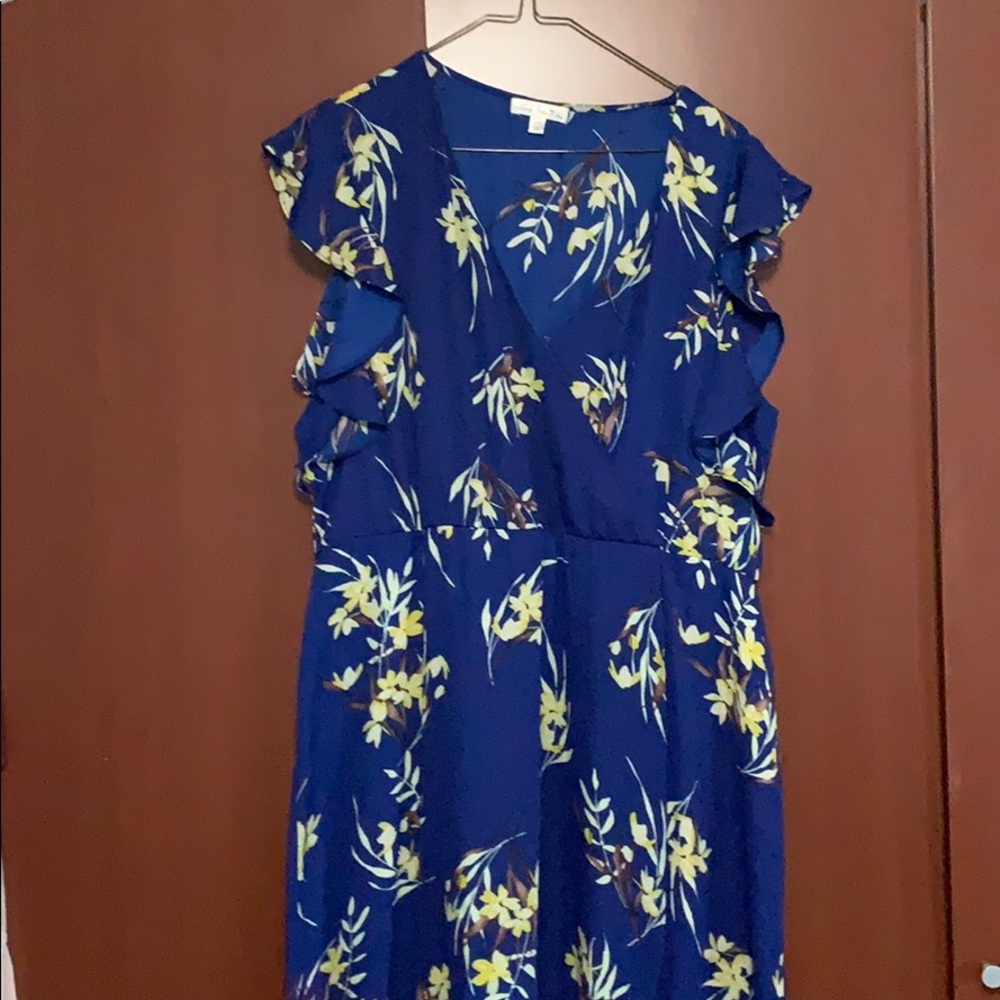 Flutter sleeve sundress